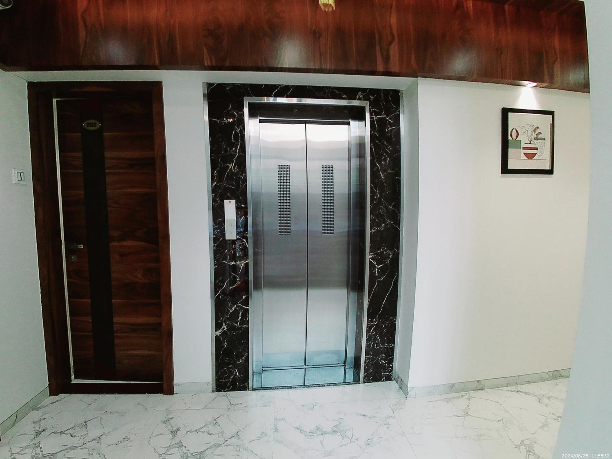 Hotel Sai Pratik, Newly Built Up, Complimentary Shuttle To The Temple Shirdi Zewnętrze zdjęcie